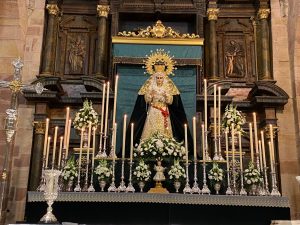 Altar efímero del Triduo a la Virgen de la Esperanza del año 2022
